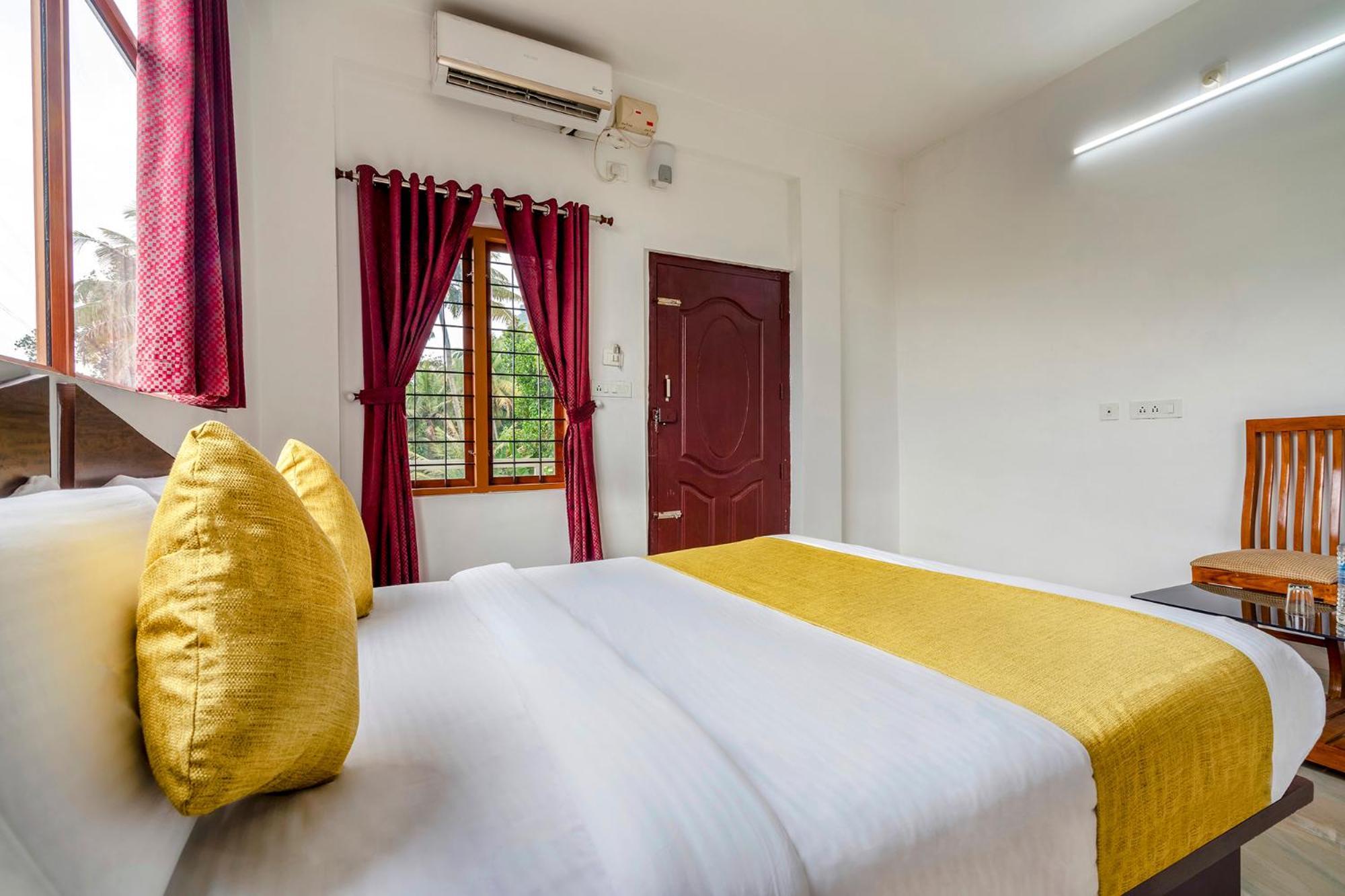Fabhotel Abrigo Residency Anaviratty ภายนอก รูปภาพ