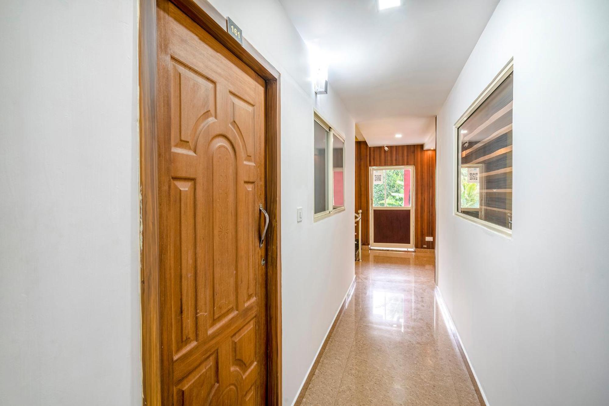Fabhotel Abrigo Residency Anaviratty ภายนอก รูปภาพ