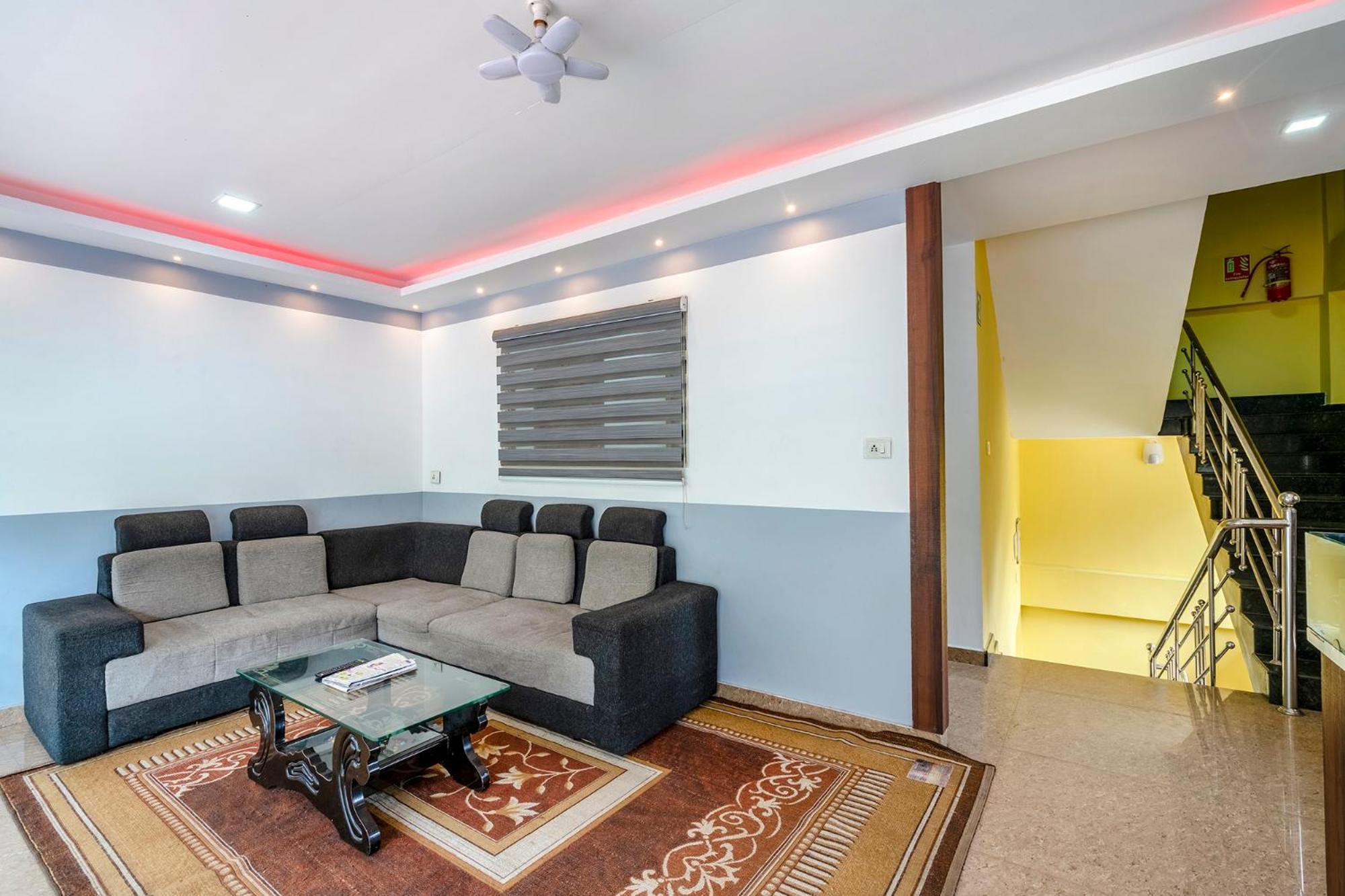 Fabhotel Abrigo Residency Anaviratty ภายนอก รูปภาพ
